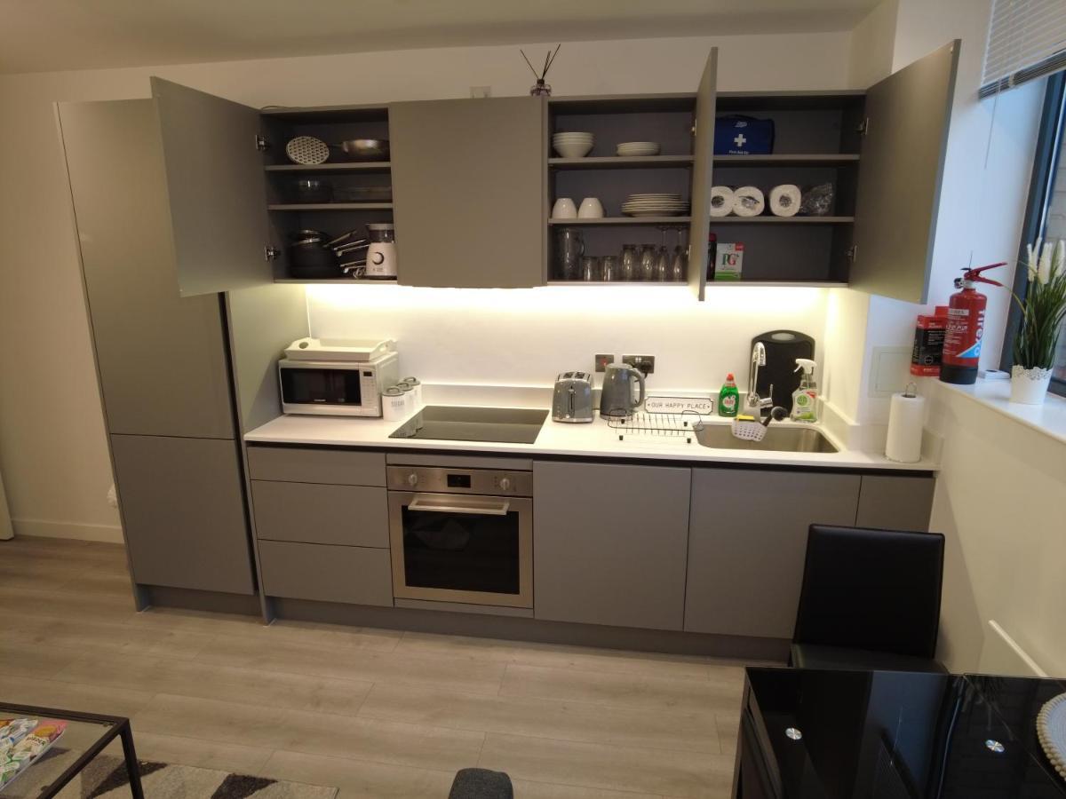 Luxurious Short Stay Flat In Milton Keynes Exterior foto